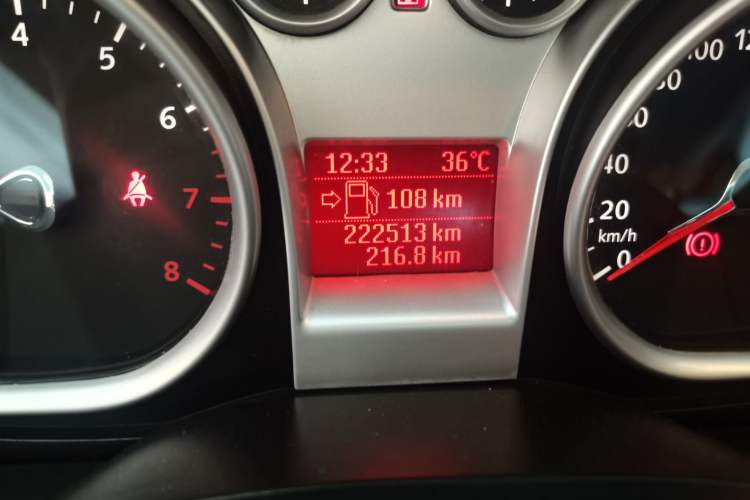 Used Ford Focus 2013 Hatchback Classic 1.8L Manual Base Model Odometer Close Up