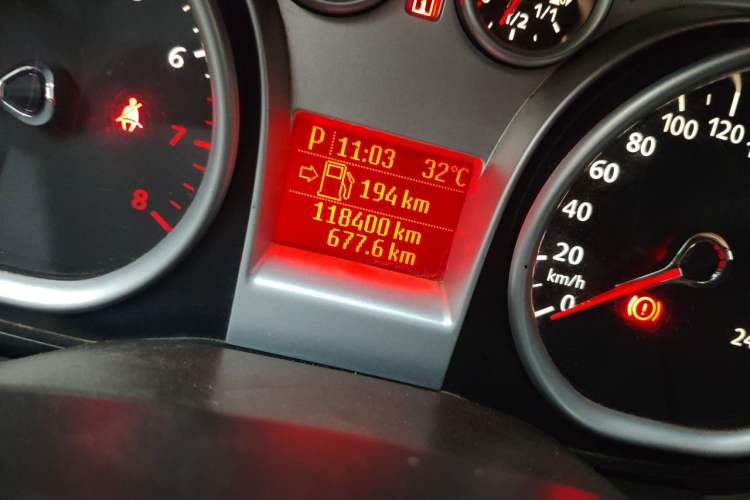 Used Ford Focus 2013 Sedan Classic 1.8L Automatic Base Model Odometer Close Up