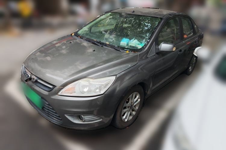 Used Ford Focus 2013 Sedan Classic 1.8L Manual Base Model Guazi used car, China used car export, Used car for sale, Used cars, Cheapest cars for sale