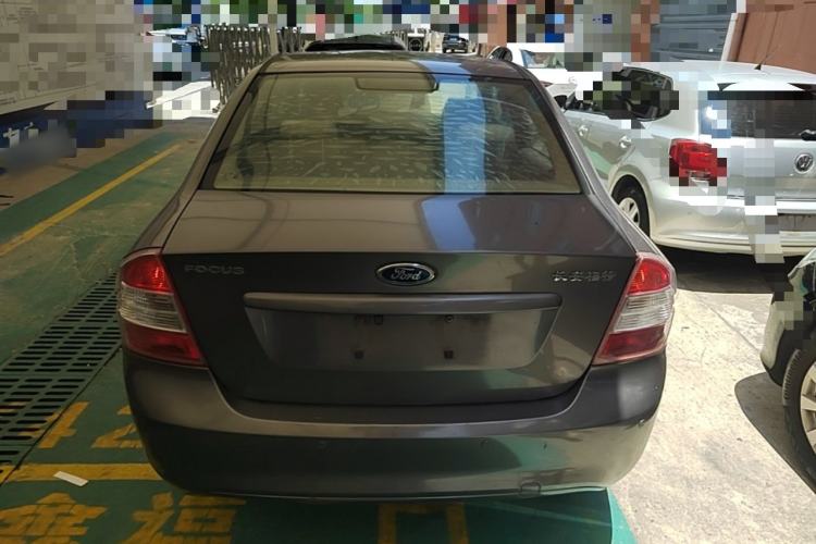 Used Ford Focus 2013 Sedan Classic 1.8L Manual Base Model Rear