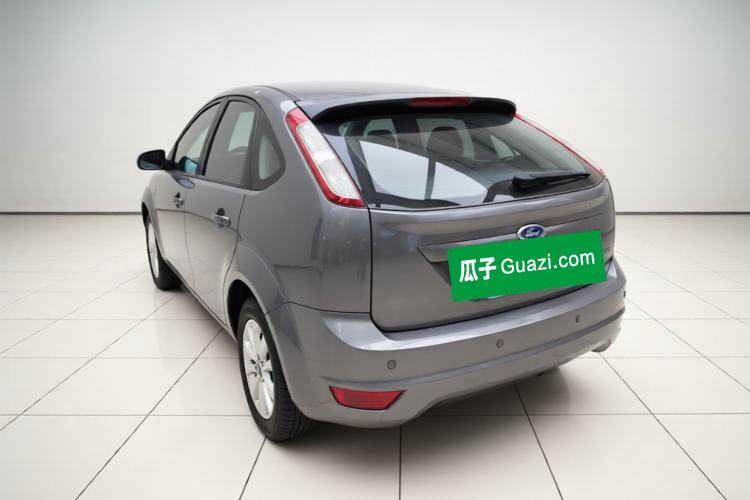 Used Ford Focus 2013 Hatchback Classic 1.8L Automatic Base Model Rear Left 45 Deg