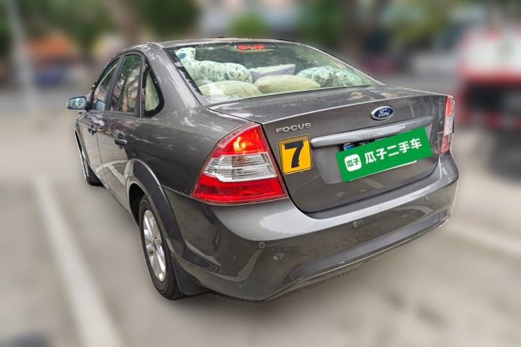 Used Ford Focus 2013 Sedan Classic 1.8L Manual Base Model Rear Left 45 Deg