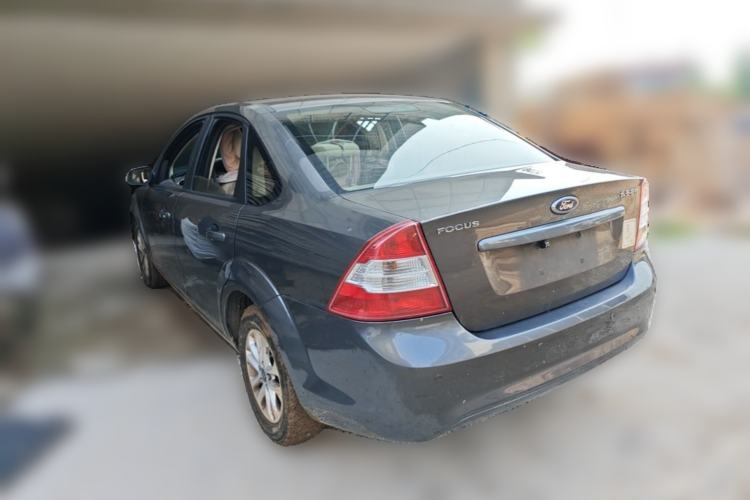 Used Ford Focus 2013 Sedan Classic 1.8L Manual Base Model Rear Left 45 Deg