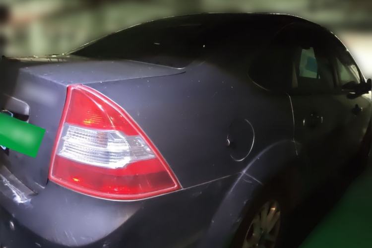 Used Ford Focus 2013 Sedan Classic 1.8L Manual Millionth Anniversary Edition Rear Right 45 Deg