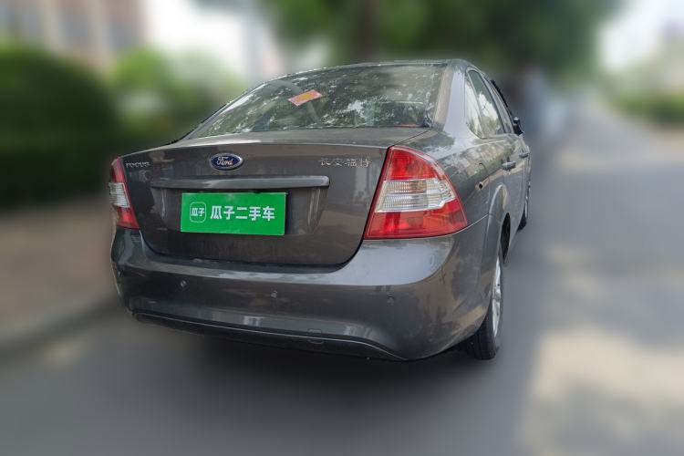 Used Ford Focus 2013 Sedan Classic 1.8L Automatic Base Model Rear Right 45 Deg