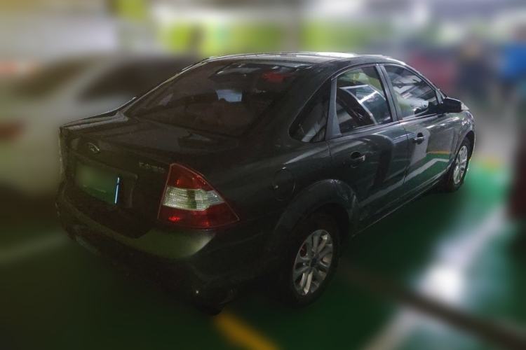 Used Ford Focus 2013 Sedan Classic 1.8L Automatic Base Model Rear Right 45 Deg