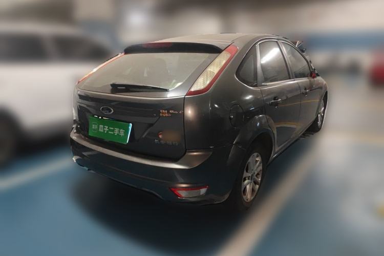 Used Ford Focus 2013 Hatchback Classic 1.8L Manual Base Model Rear Right 45 Deg