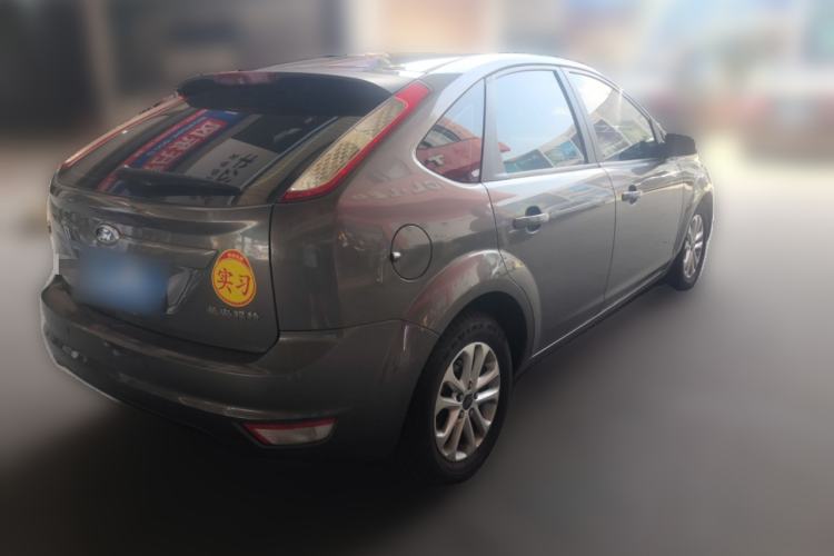Used Ford Focus 2013 Hatchback Classic 1.8L Manual Base Model Rear Right 45 Deg