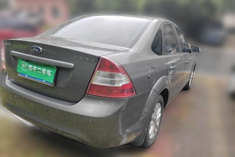 Used Ford Focus 2013 Sedan Classic 1.8L Automatic Base Model Rear Right 45 Deg