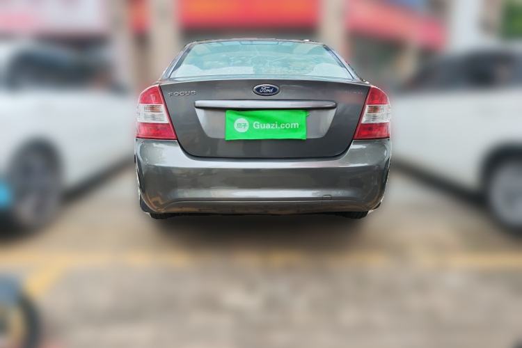 Used Ford Focus 2013 Sedan Classic 1.8L Automatic Base Model Rear