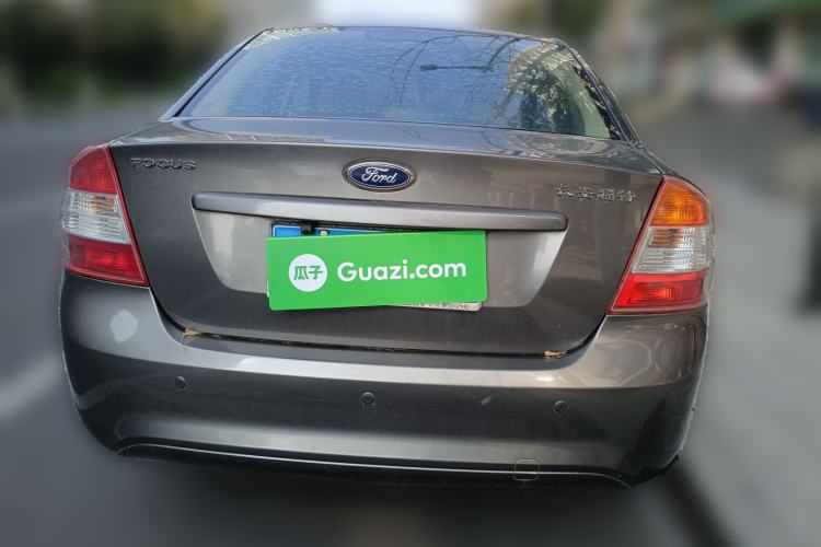 Used Ford Focus 2013 Sedan Classic 1.8L Manual Fashion Edition Rear