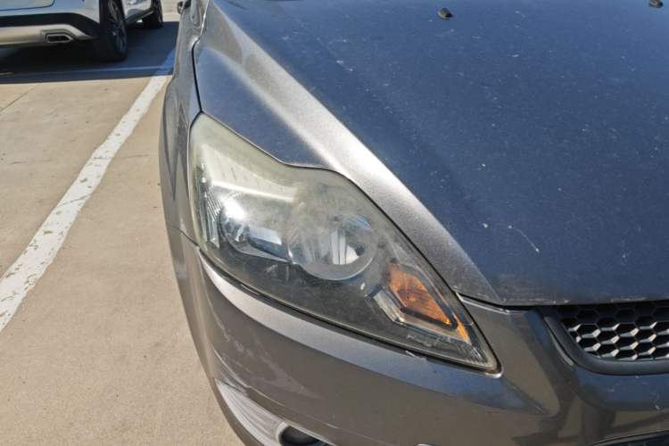 Used Ford Focus 2013 Hatchback Classic 1.8L Automatic Base Model Right Front Headlight