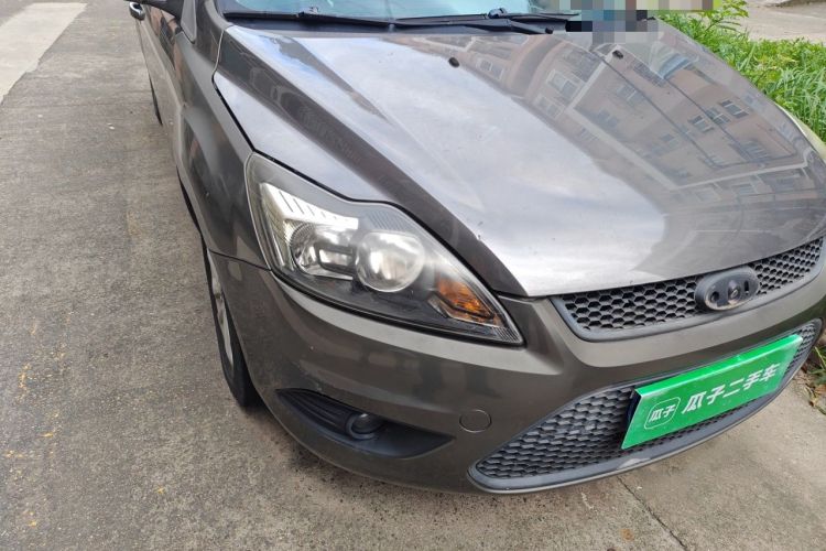 Used Ford Focus 2013 Hatchback Classic 1.8L Automatic Base Model Right Front Headlight