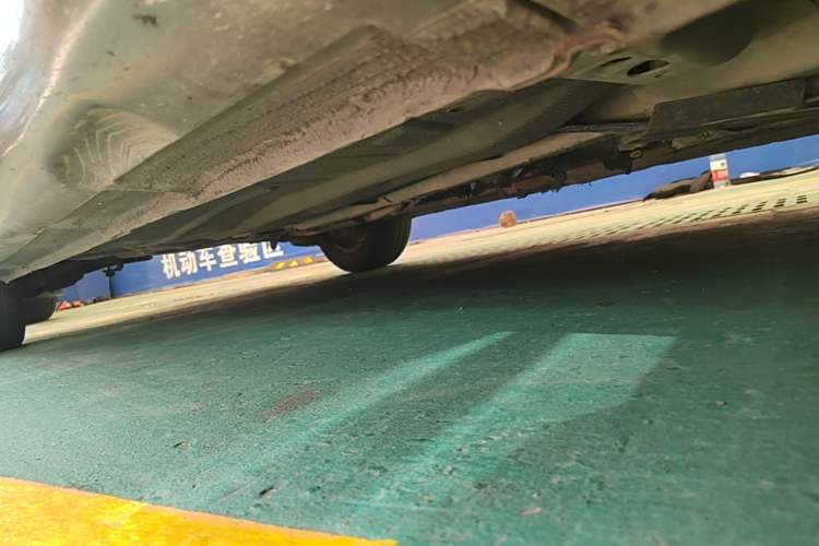 Used Ford Focus 2013 Sedan Classic 1.8L Manual Base Model Right Side Sill