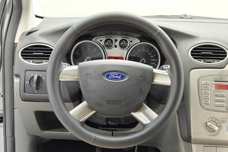 Used Ford Focus 2013 Hatchback Classic 1.8L Manual Base Model Steering Wheel
