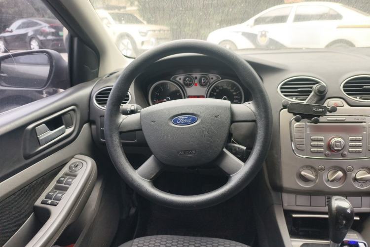 Used Ford Focus 2013 Hatchback Classic 1.8L Automatic Millionth Anniversary Edition Steering Wheel