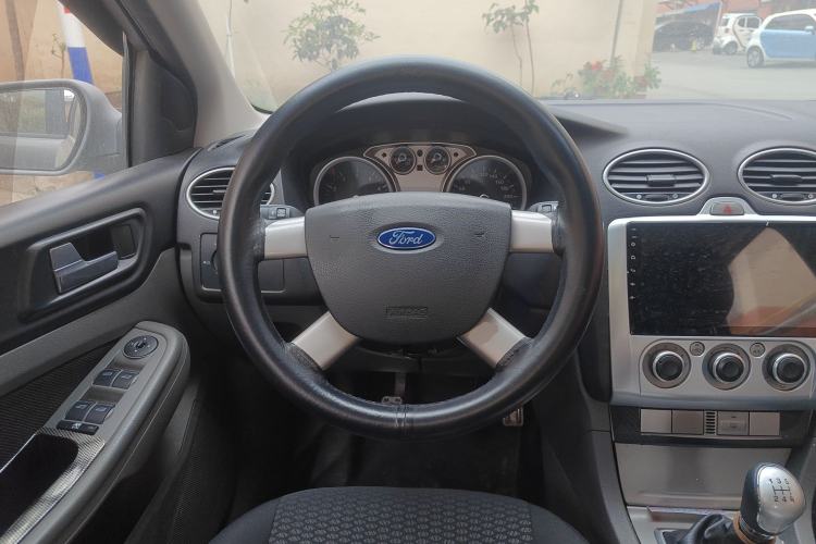 Used Ford Focus 2013 Hatchback Classic 1.8L Manual Base Model Steering Wheel
