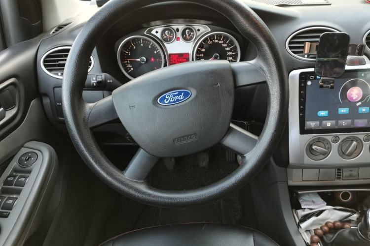 Used Ford Focus 2013 Hatchback Classic 1.8L Manual Base Model Steering Wheel