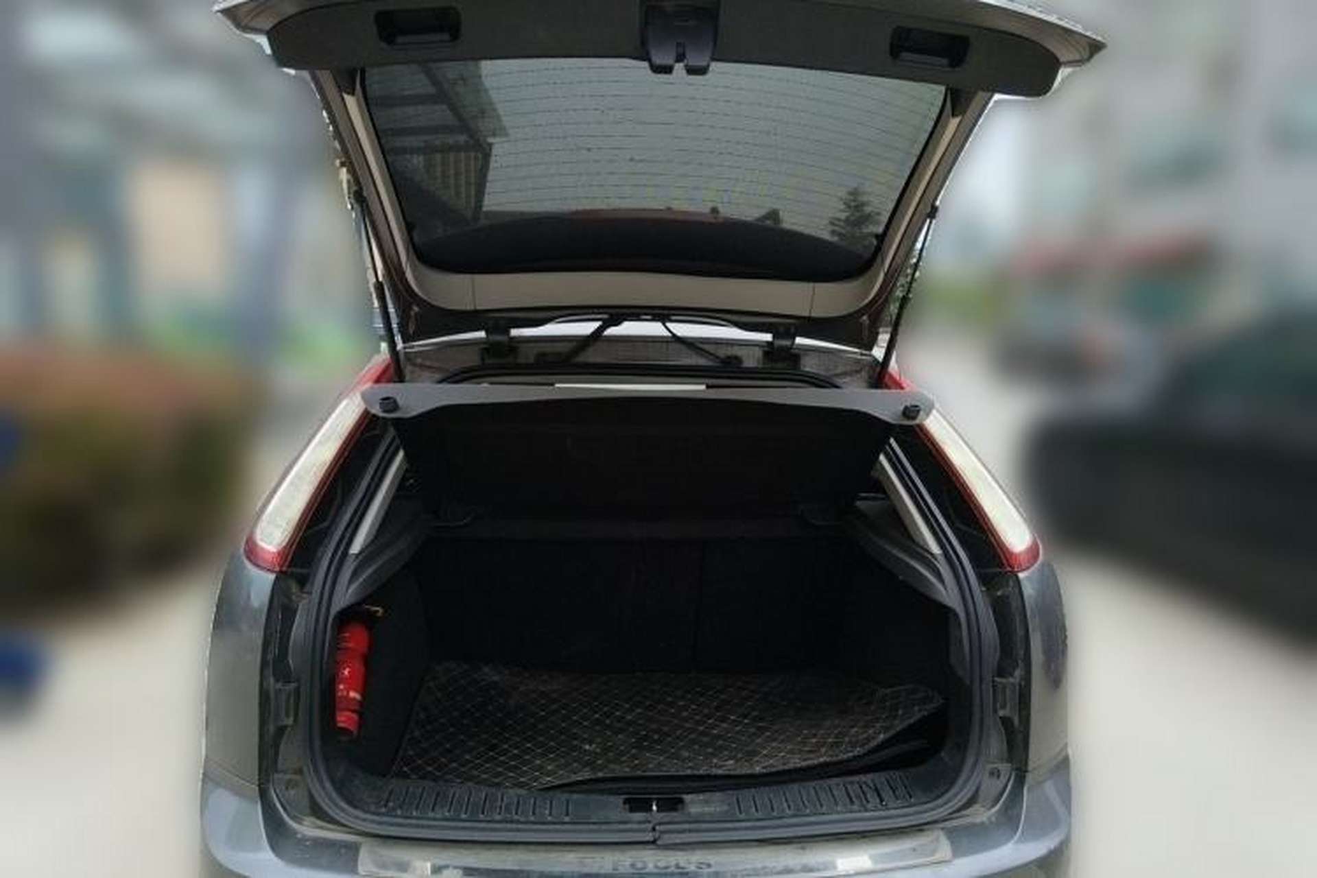 Used Ford Focus 2013 Hatchback Classic 1.8L Automatic Base Model Trunk