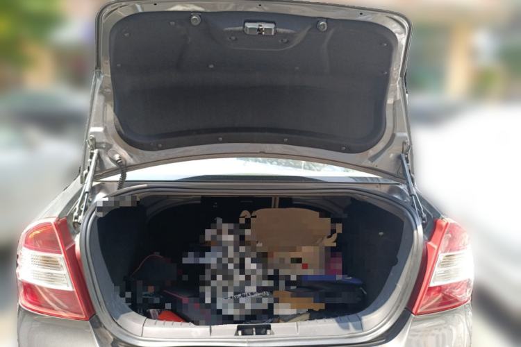 Used Ford Focus 2013 Sedan Classic 1.8L Automatic Fashion Edition Trunk