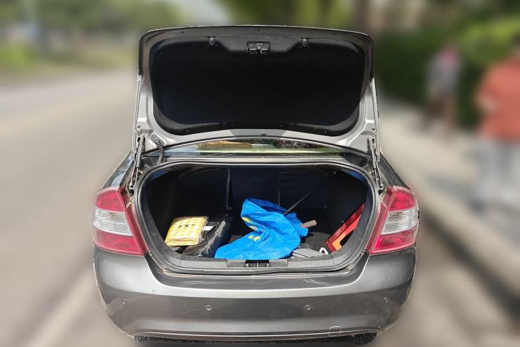 Used Ford Focus 2013 Sedan Classic 1.8L Automatic Base Model Trunk