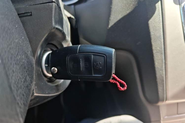 Used Ford Focus 2013 Hatchback Classic 1.8L Automatic Base Model Vehicle Key