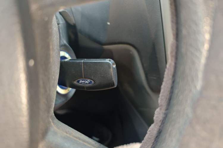 Used Ford Focus 2013 Hatchback Classic 1.8L Manual Base Model Vehicle Key