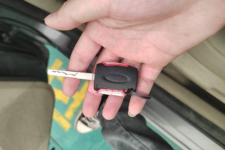 Used Ford Focus 2013 Sedan Classic 1.8L Manual Base Model Vehicle Key