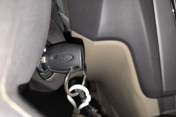 Used Ford Focus 2013 Sedan Classic 1.8L Manual Base Model Vehicle Key