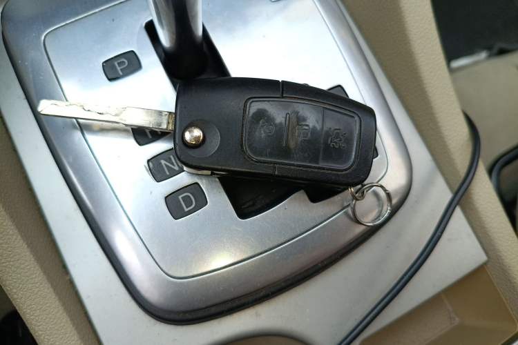 Used Ford Focus 2013 Sedan Classic 1.8L Automatic Fashion Edition Vehicle Key