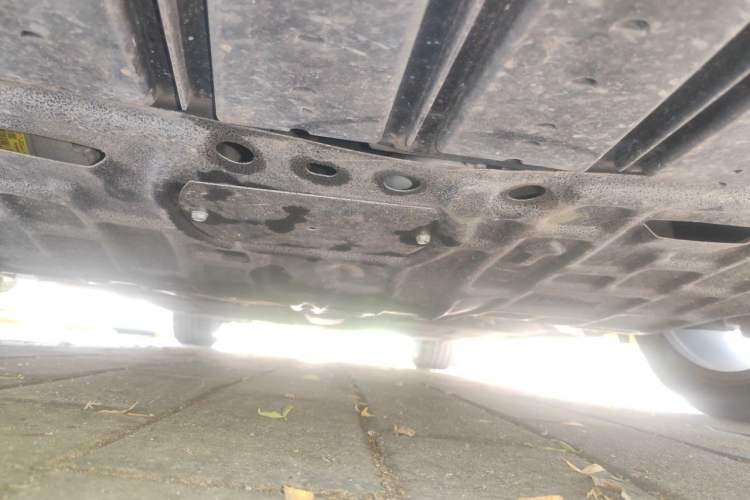 Used Ford Focus 2013 2.0T ST Orange Edition Chassis Front
