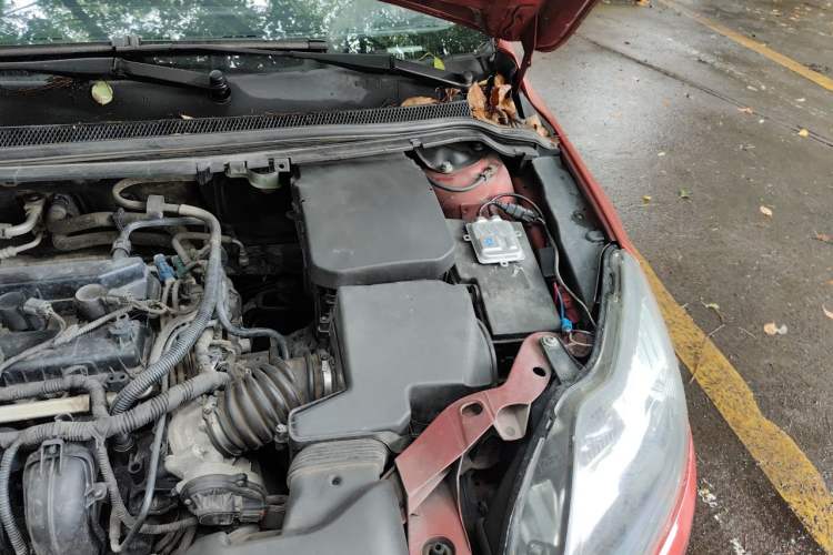 Used Ford Focus 2013 Hatchback Classic 1.8L Manual Fashion Edition Engine Bay Left
