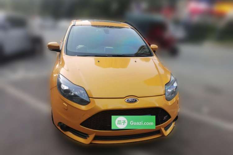 Used Ford Focus 2013 2.0T ST Orange Edition Front