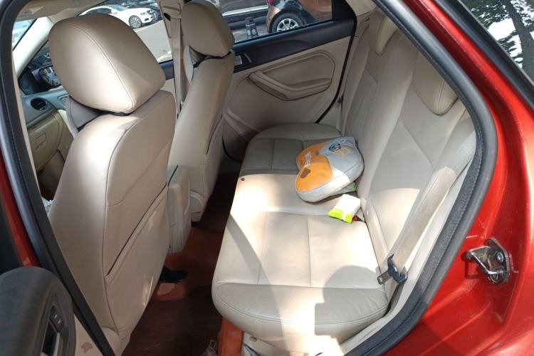 Used Ford Focus 2013 Hatchback Classic 1.8L Automatic Fashion Edition Left Rear Seat