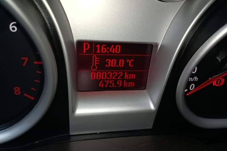 Used Ford Focus 2013 Hatchback Classic 1.8L Automatic Fashion Edition Odometer Close Up