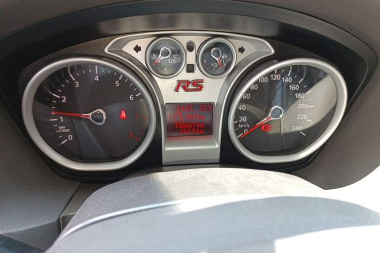 Used Ford Focus 2013 Hatchback Classic 1.8L Automatic Fashion Edition Odometer Close Up