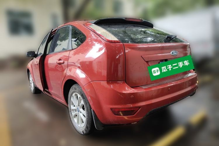 Used Ford Focus 2013 Hatchback Classic 1.8L Manual Fashion Edition Rear Left 45 Deg