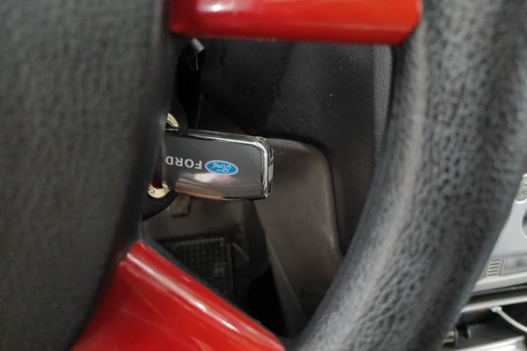 Used Ford Focus 2013 Hatchback Classic 1.8L Manual Fashion Edition Vehicle Key