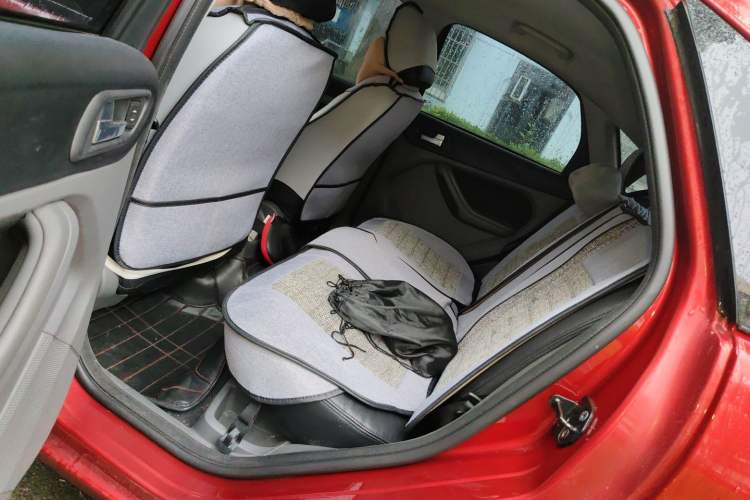 Used Ford Focus 2013 Hatchback Classic 1.8L Manual Base Model Left Rear Seat