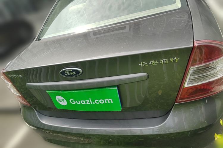 Used Ford Focus 2013 Sedan Classic 1.8L Automatic Fashion Edition Rear