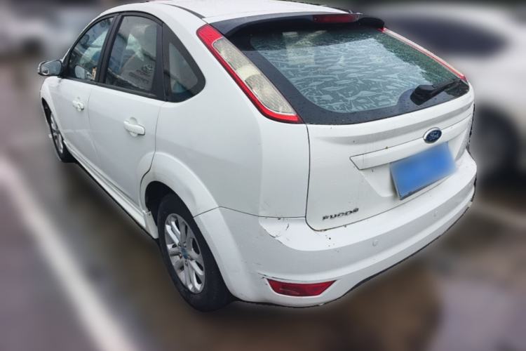 Used Ford Focus 2013 Hatchback Classic 1.8L Automatic Millionth Anniversary Edition Rear Left 45 Deg