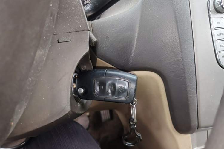 Used Ford Focus 2013 Sedan Classic 1.8L Manual Base Model Vehicle Key