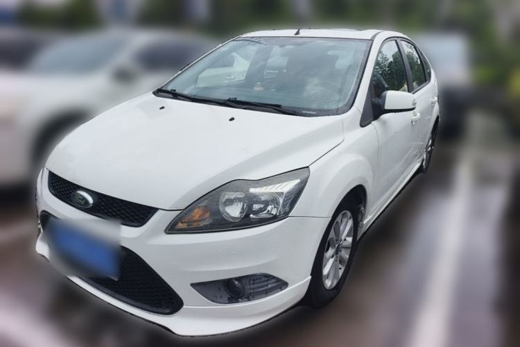 Used Ford Focus 2013 Hatchback Classic 1.8L Automatic Millionth Anniversary Edition Guazi used car, China used car export, Used car for sale, Used cars, Cheapest cars for sale