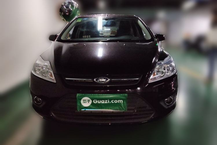 Used Ford Focus 2013 Sedan Classic 1.8L Automatic Base Model Front