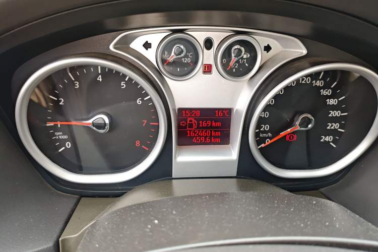 Used Ford Focus 2013 Sedan Classic 1.8L Manual Base Model Instrument Cluster
