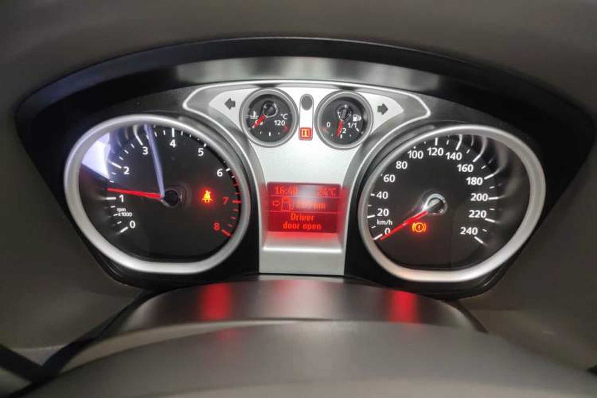 Used Ford Focus 2013 Sedan Classic 1.8L Manual Base Model Instrument Cluster
