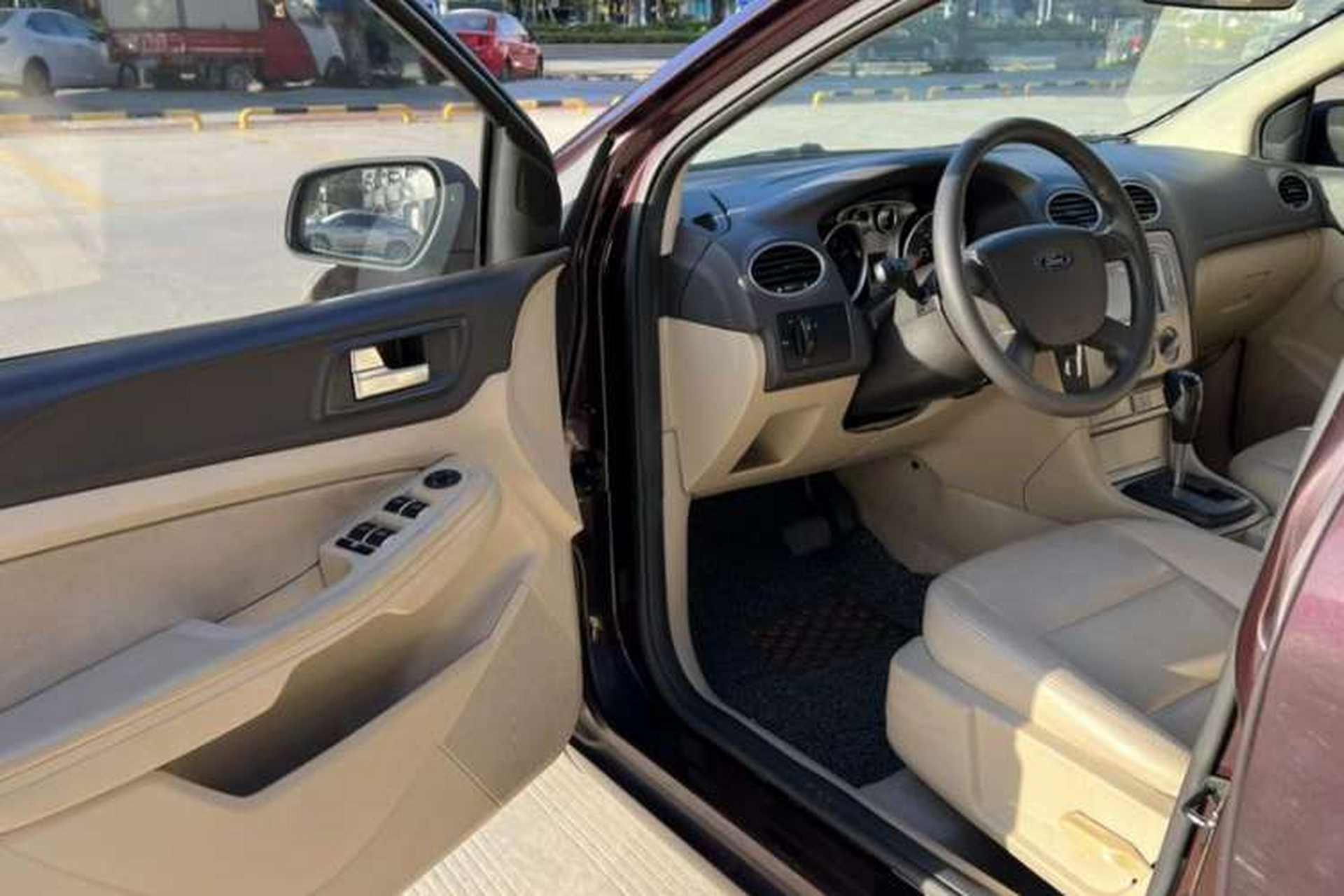 Used Ford Focus 2013 Sedan Classic 1.8L Automatic Base Model Interior 4