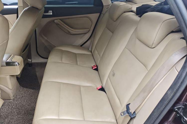 Used Ford Focus 2013 Sedan Classic 1.8L Manual Base Model Left Rear Seat