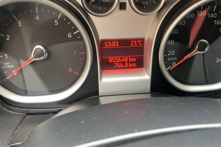Used Ford Focus 2013 Hatchback Classic 1.8L Manual Base Model Odometer Close Up