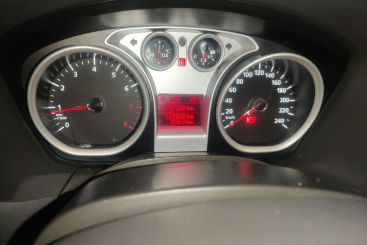 Used Ford Focus 2013 Sedan Classic 1.8L Automatic Base Model Odometer Close Up